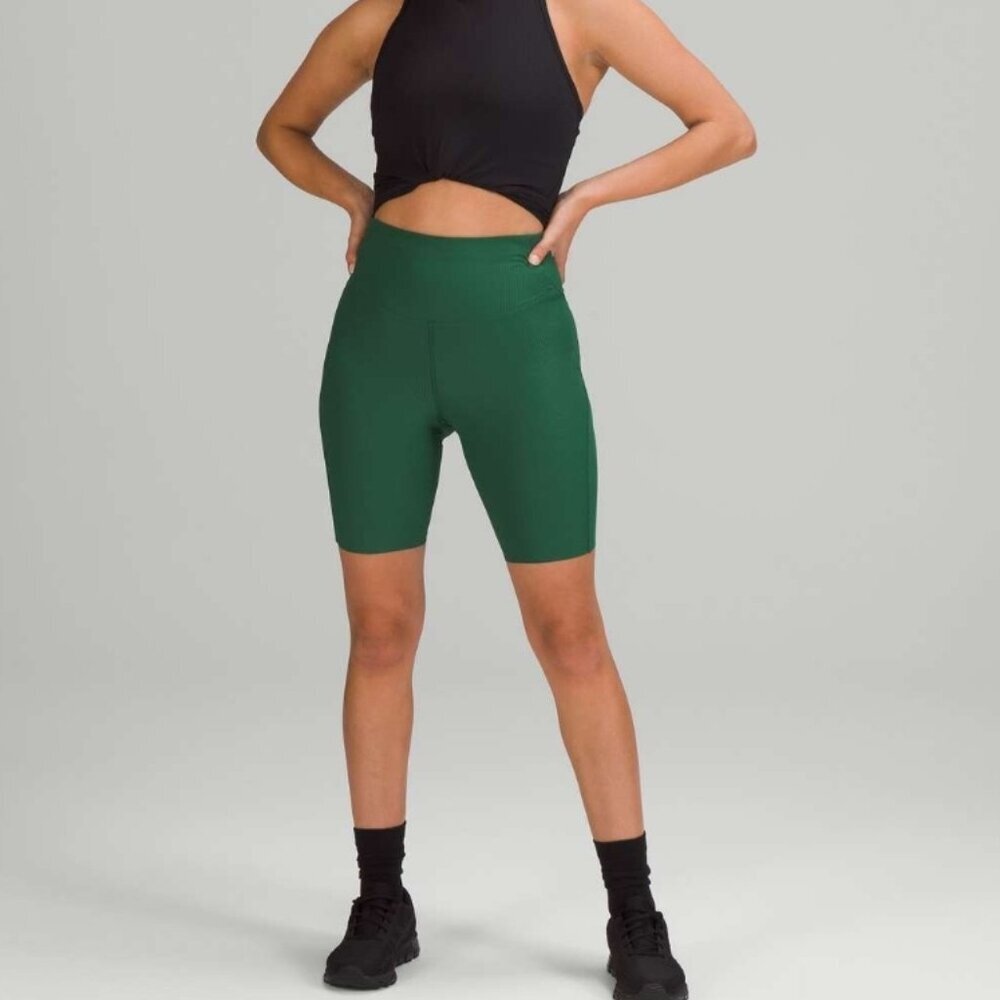 Lululemon Base Pace Ribbed Short